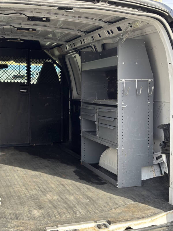 2019 Chevrolet Express 2500