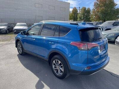 2017 Toyota RAV4 Hybrid LE Plus