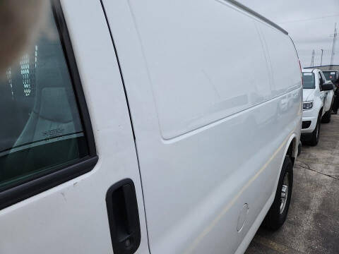 2021 Chevrolet Express 2500