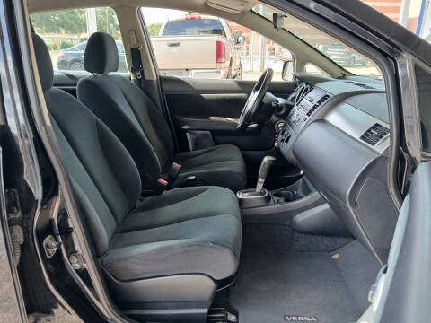 2012 Nissan Versa 1.8 SL