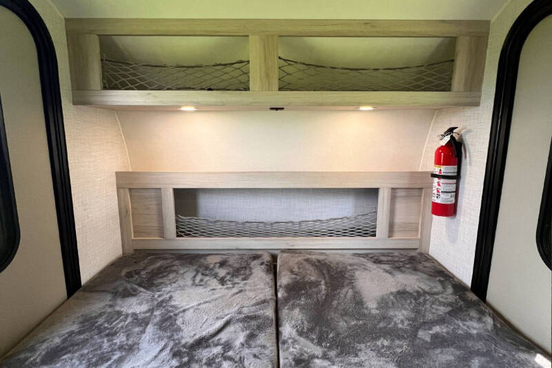 2025 Bontrager Outdoors 10 ROK