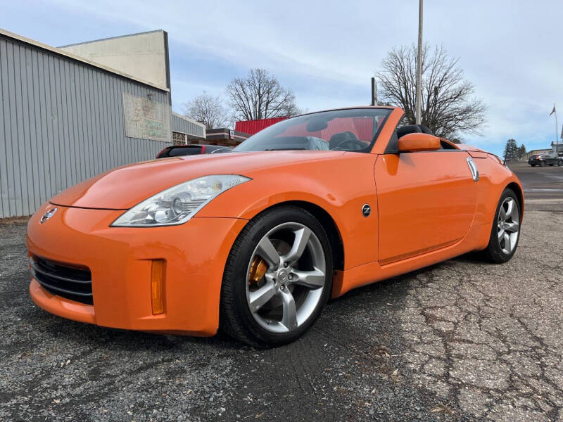 2007 Nissan 350Z for sale at Cody's Classic & Collectibles, LLC in Stanley WI