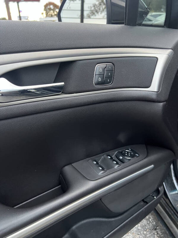 2014 Lincoln MKZ Hybrid