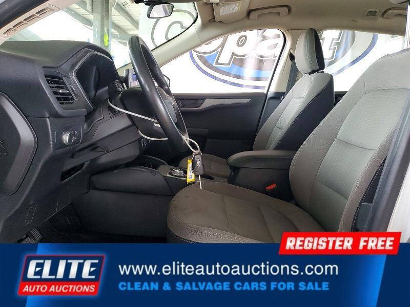 2020 Ford Escape S