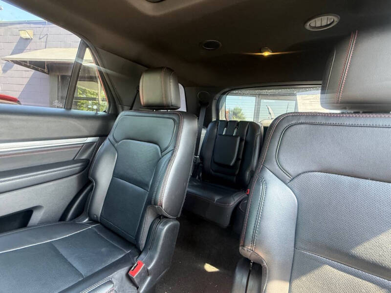 2017 Ford Explorer Sport