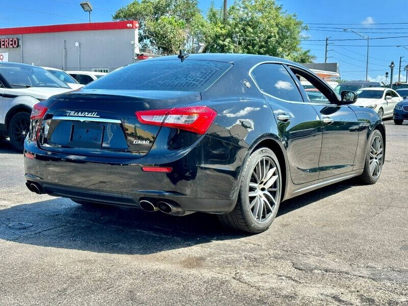 2017 Maserati Ghibli Sedan - $29,995
