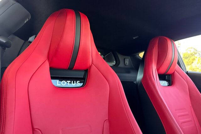 2025 Lotus Emira V6 Base