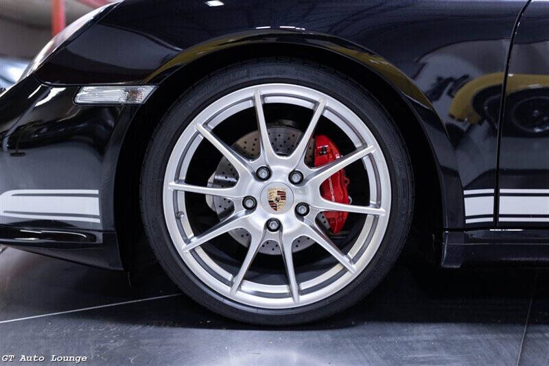 2012 Porsche Cayman R