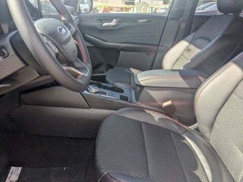 2024 Ford Escape ST-Line Elite