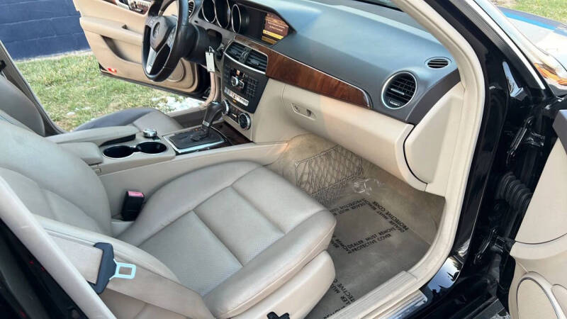 2012 Mercedes-Benz C-Class C 250 Sport