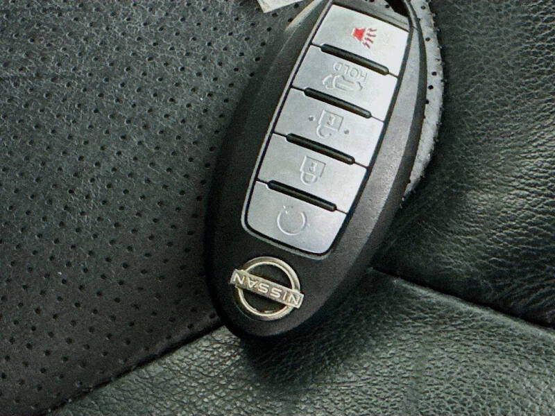 2022 Nissan Armada SL