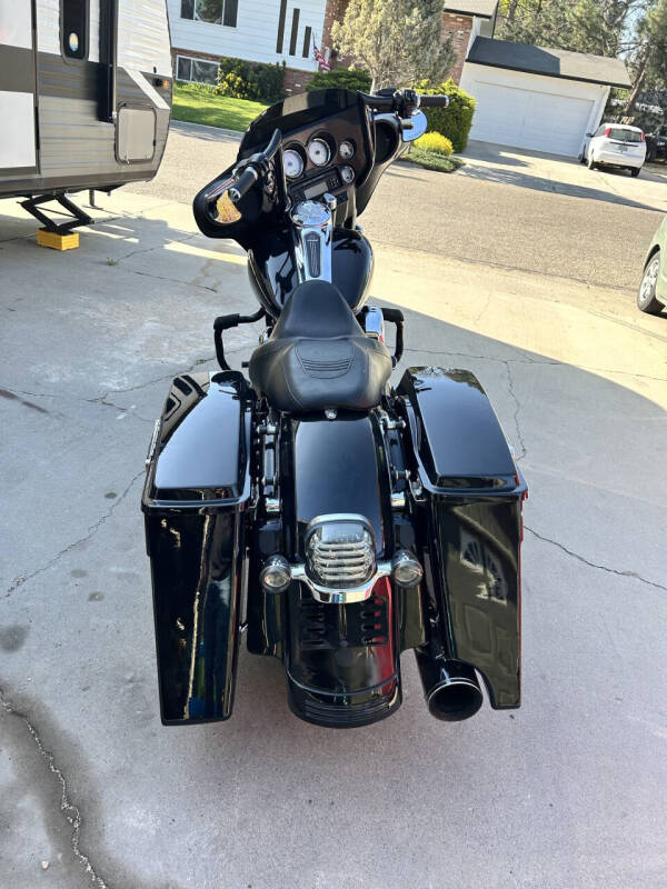 2009 Harley Davidson FLHX