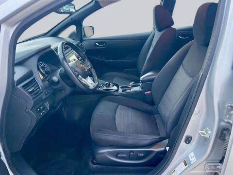 2018 Nissan LEAF SV
