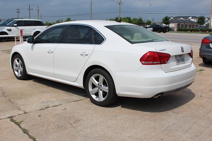 2013 Volkswagen Passat SE