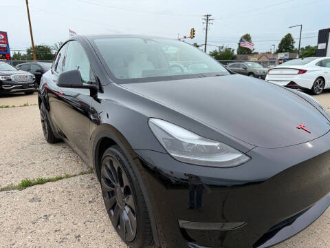 2023 Tesla Model Y Long Range