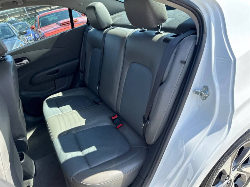 2017 Chevrolet Sonic Premier Auto