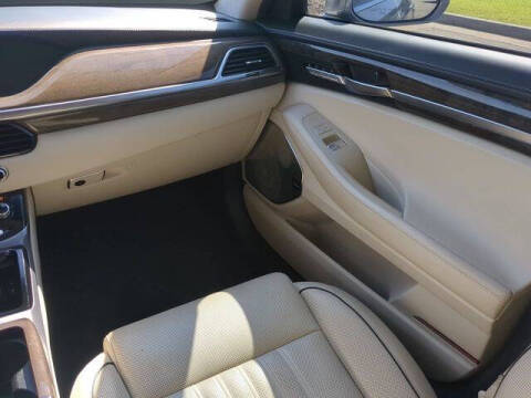 2019 Genesis G90