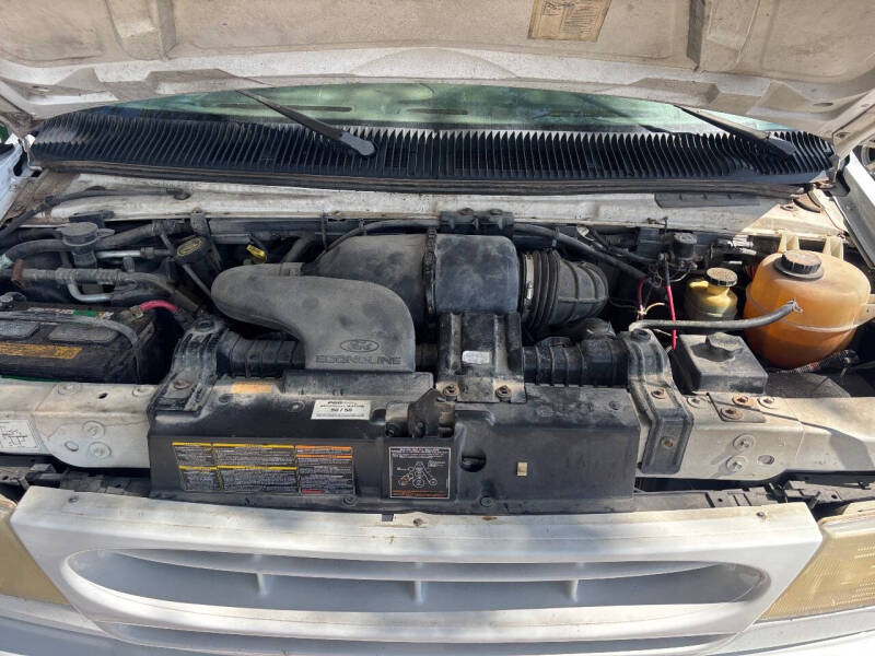 1999 Ford E-Series E-250