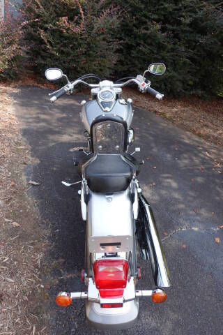 2002 Suzuki Intruder
