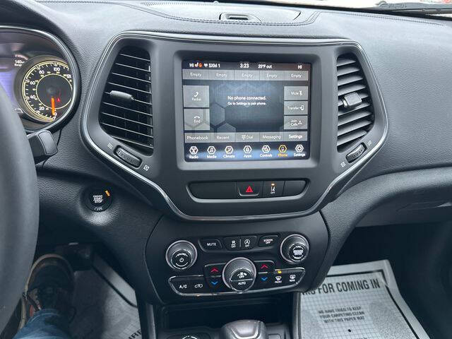 2022 Jeep Cherokee Latitude Lux