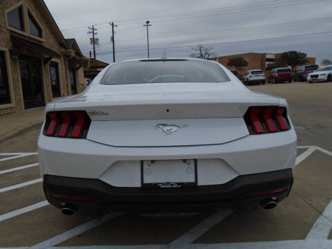 2024 Ford Mustang EcoBoost