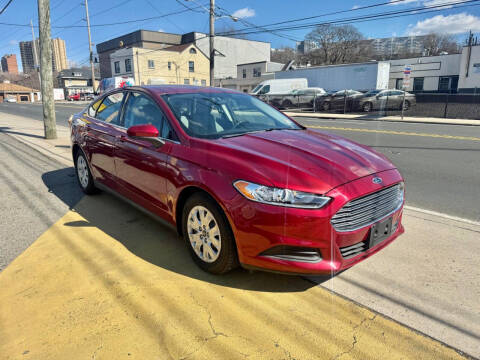2013 Ford Fusion S