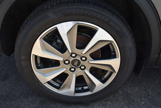 2024 Ford Escape Platinum