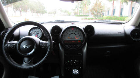 2014 MINI Countryman Cooper