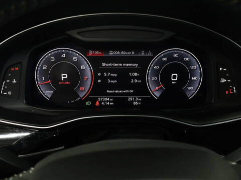 2019 Audi Q8 quattro Premium Plus 55 TFSI