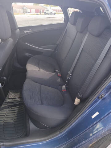 2017 Hyundai Accent SE