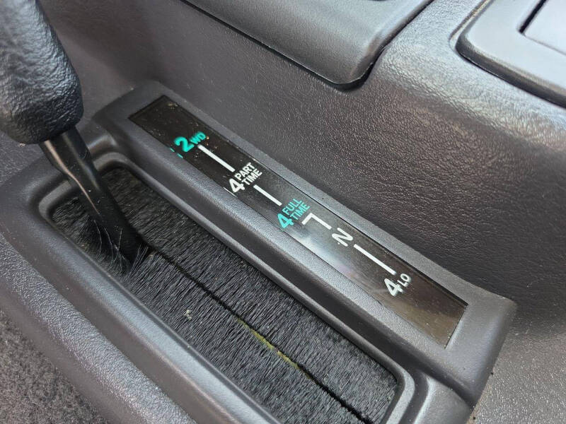 2000 Jeep Cherokee Classic
