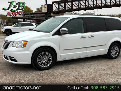 2016 Chrysler Town and Country for sale at J & B Motors in Wood River NE