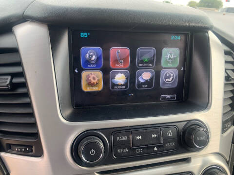 2017 GMC Yukon XL SLT