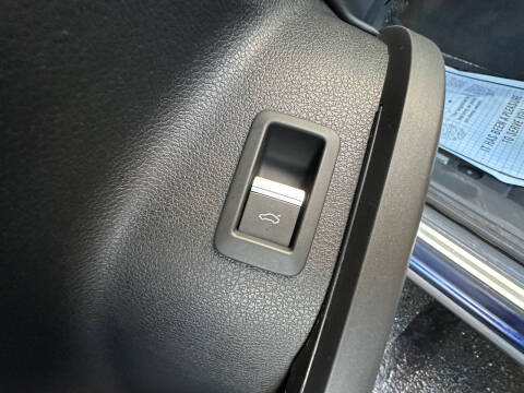 2018 Audi Q5 2.0T quattro Premium Plus