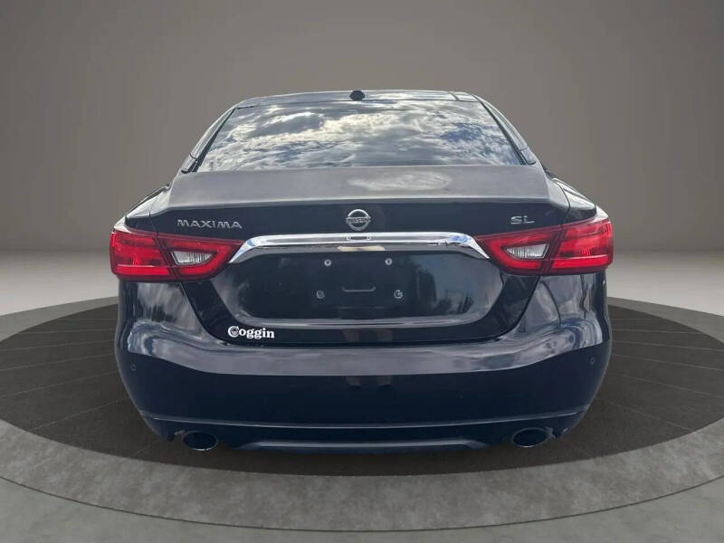 2017 Nissan Maxima