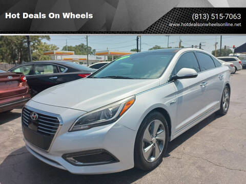 2016 Hyundai Sonata Hybrid for sale at Hot Deals On Wheels in Tampa FL