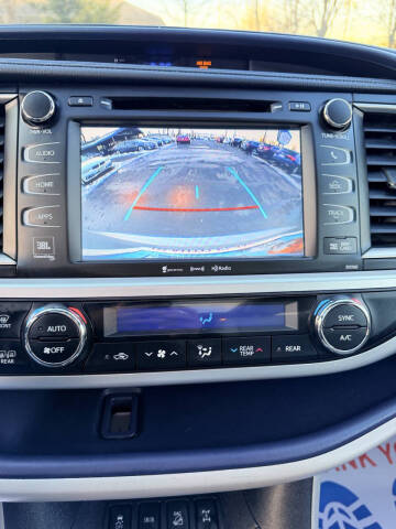 2016 Toyota Highlander Limited Platinum