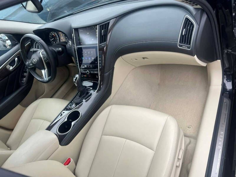 2019 Infiniti Q50 3.0T Luxe