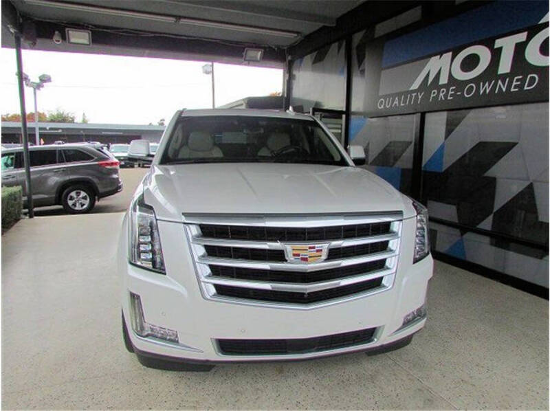 2020 Cadillac Escalade Premium Luxury