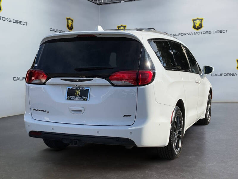 2020 Chrysler Pacifica Launch Edition