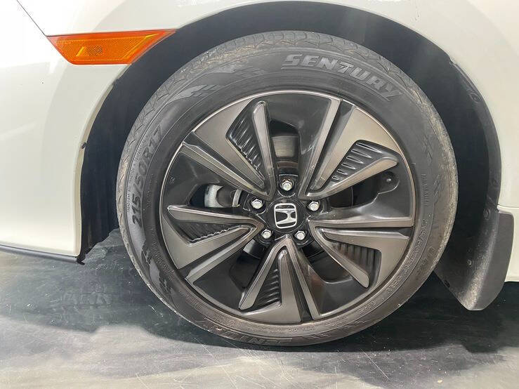 2018 Honda Civic EX-L w/Navi