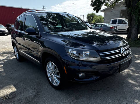 2013 Volkswagen Tiguan for sale at USA AUTO CENTER in Austin TX