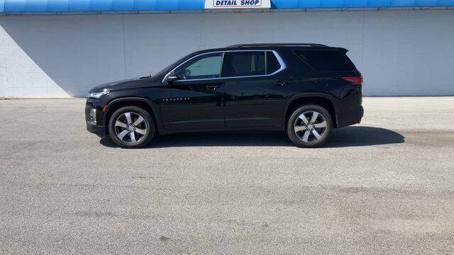 2023 Chevrolet Traverse LT Leather