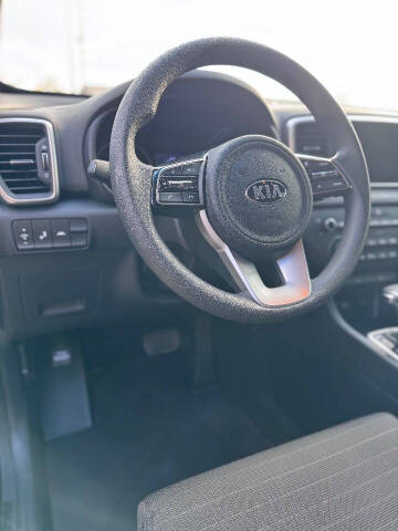 2022 Kia Sportage LX