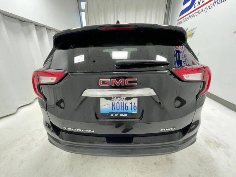2024 GMC Terrain SLE