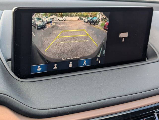 2024 Acura MDX w/Tech