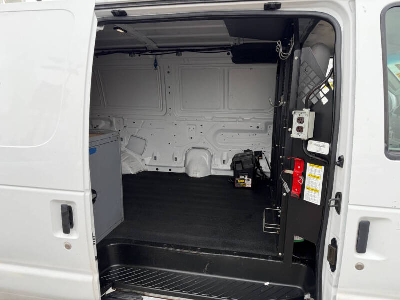 2013 Ford E-Series E-150