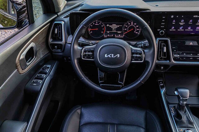 2023 Kia Sorento X-Line S