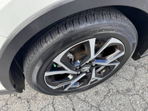 2019 Toyota C-HR XLE