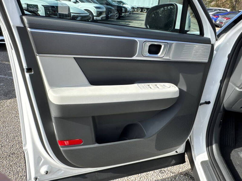 2026 Hyundai Santa Fe SE